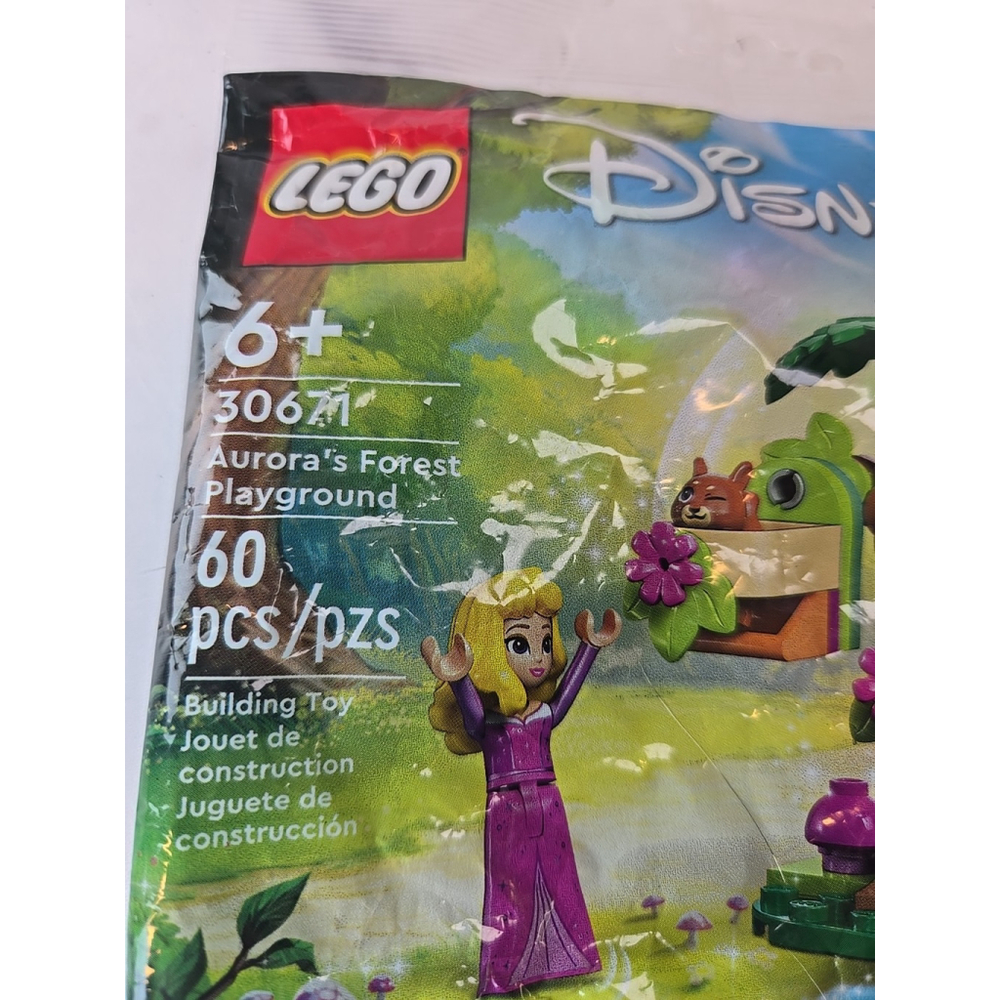LEGO Disney Princess: Aurora's Forest Playground (30671) - Picture 4 of 5